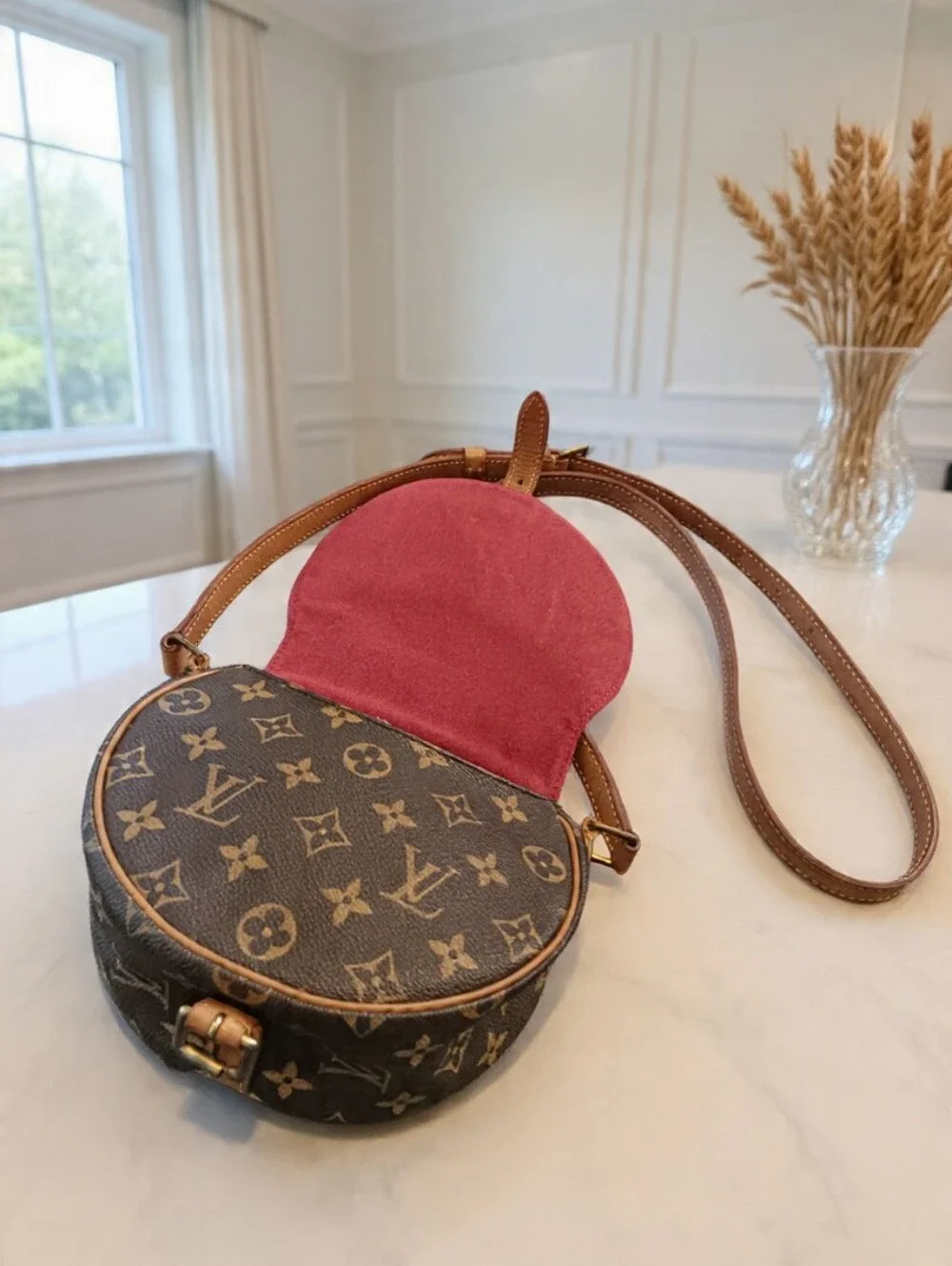 Louis Vuitton Monogram Tambourin Crossbody Bag GREAT CONDITION 💕